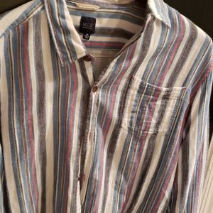 Mens Saks Fifth Avenue button up size medium